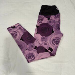 Miami fitwear Leggings 7/8 - 23" length Small Purple Roses